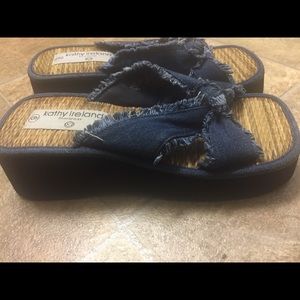 Ladies Sandals by Kathy Ireland size 9